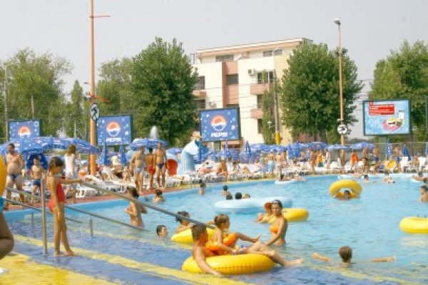 Sesizare la Poliţie: mită electorală sub forma unei bălăceli sau o masă